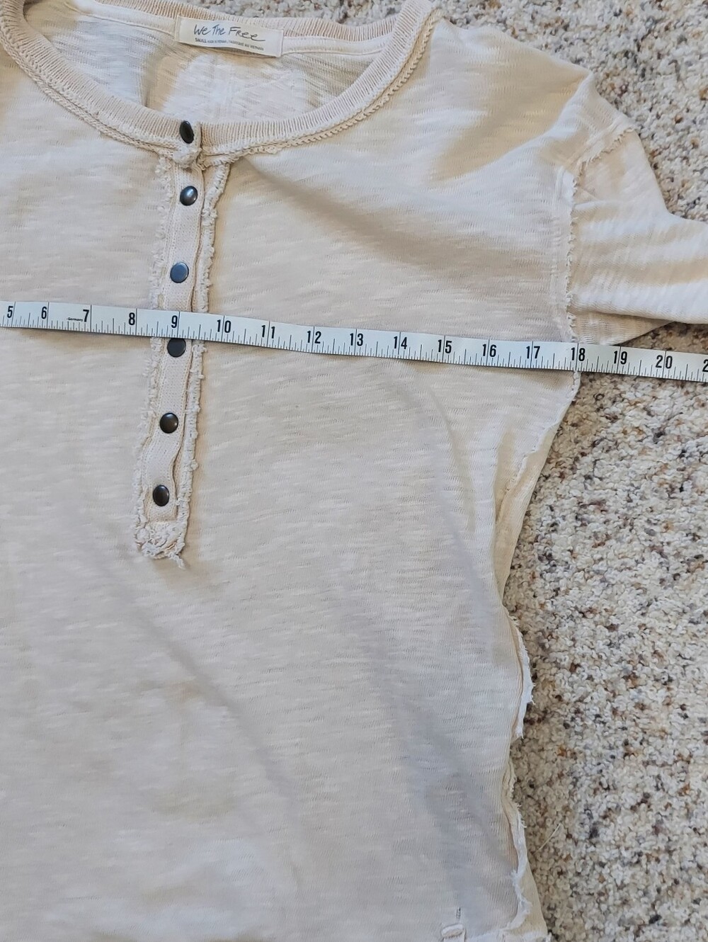 We The Free Cotton Ivory Long Sleeve Knit Henley Top Distressed Edges Small - Picture 11 of 12